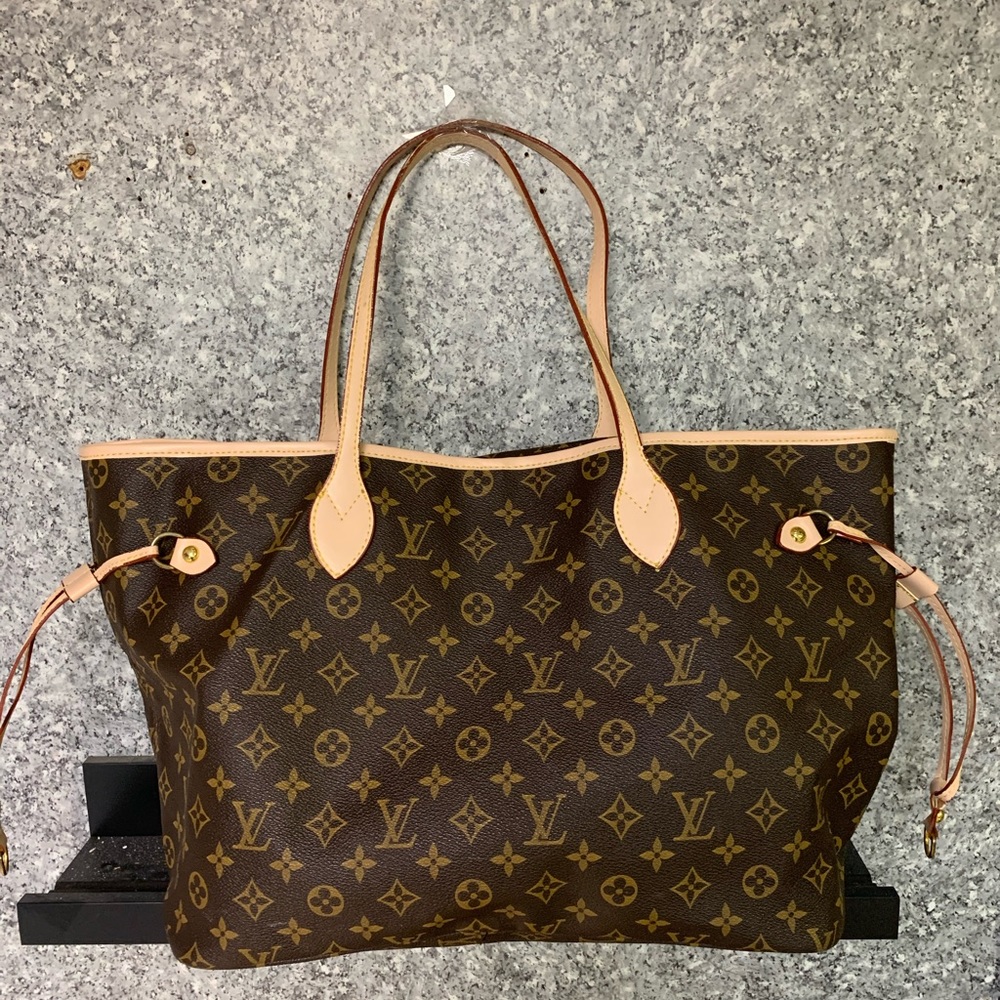 The bag is not authenticated